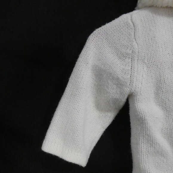 Y2K - OLD NAVY - 3-6 months | Button-Up Knit Cardigan | Faux Fur Collar - Picture 9 of 13